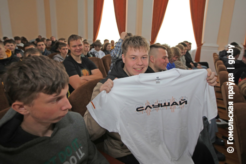 «Гомельская праўда» побывала в гостях у будущих аграриев 