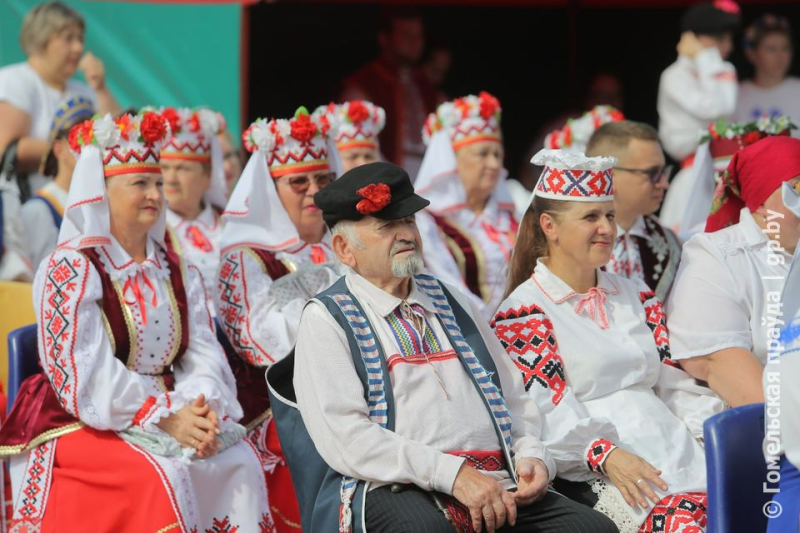 На Будакошелевщине прошел фестиваль рушников