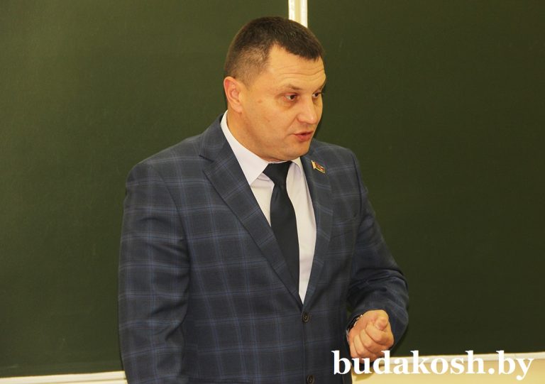 В районе проходят встречи руководства с молодыми специалистами