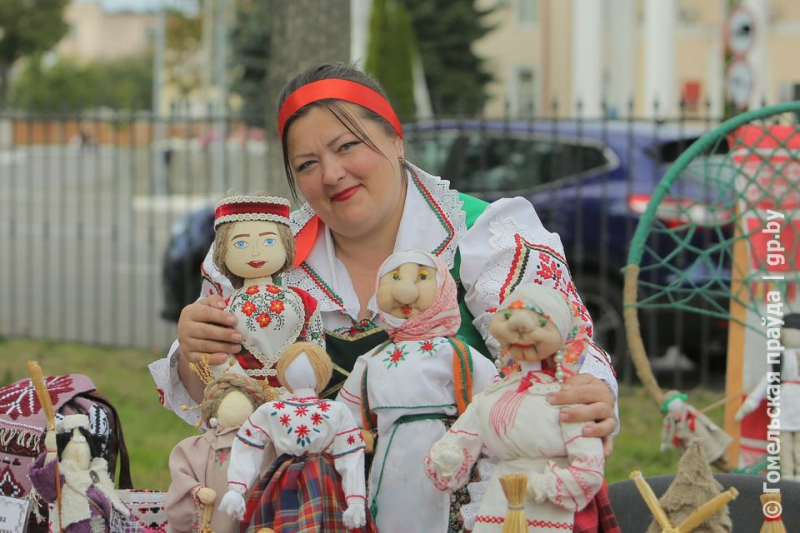 На Будакошелевщине прошел фестиваль рушников