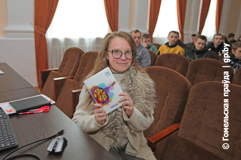 «Гомельская праўда» побывала в гостях у будущих аграриев 