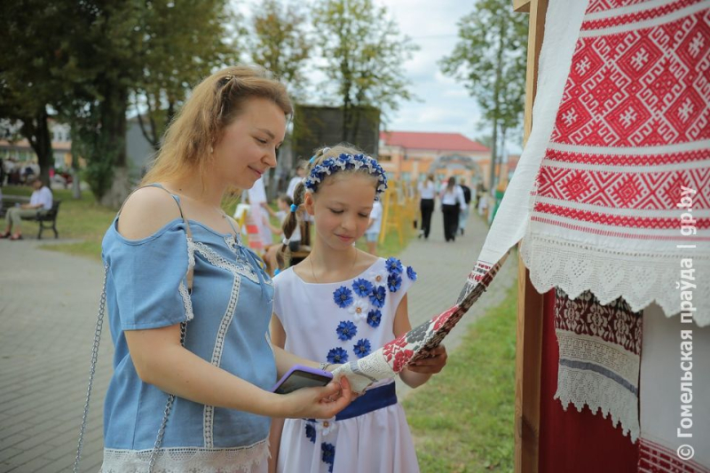 На Будакошелевщине прошел фестиваль рушников