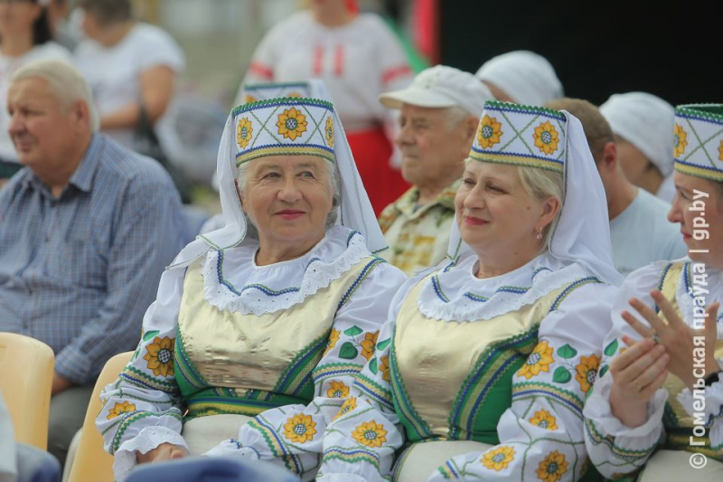 На Будакошелевщине прошел фестиваль рушников