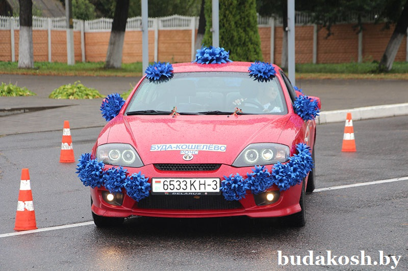 Молодежный конкурс «Автоледи 2025», посвященный Дню народного единства, провели в Буда-Кошелево