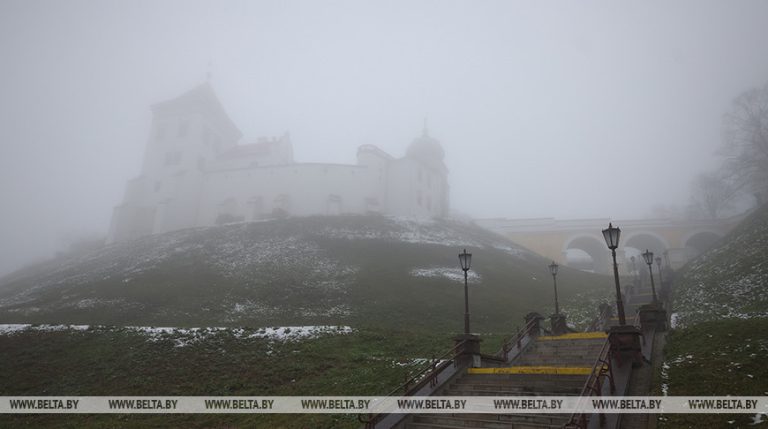 Оранжевый уровень опасности из-за тумана объявлен в Беларуси 1 декабря