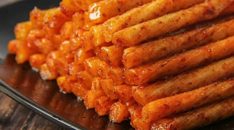 Подсластители, антиокислители. Недопустимые пищевые добавки выявили в популярных китайских снеках