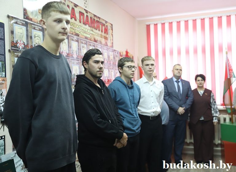 Молодым кадрам на селе – особое внимание. В Гусевицком сельисполкоме прошла встреча руководства района с молодыми специалистами