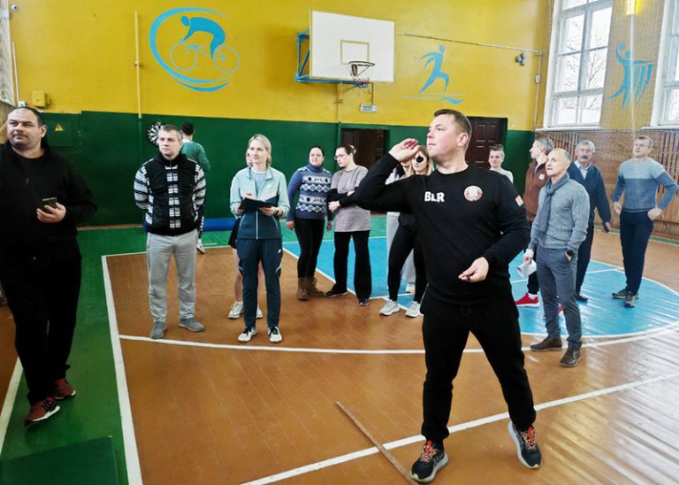 В гимназии г. Буда-Кошелево проходит рабочая спартакиада среди учреждений, предприятий и организаций района