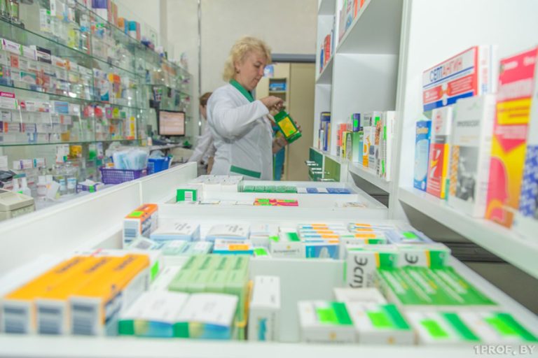 В Беларуси установили предельные отпускные цены на отечественные лекарства